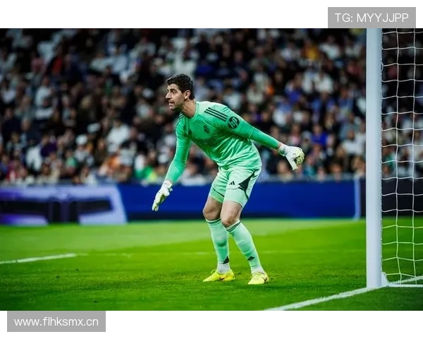 库尔图瓦禁区统治力与高球处理能力分析