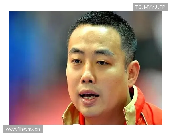 刘国梁喝咖啡都那么讲究，普通人估计得攒半年工资才能跟上这节奏